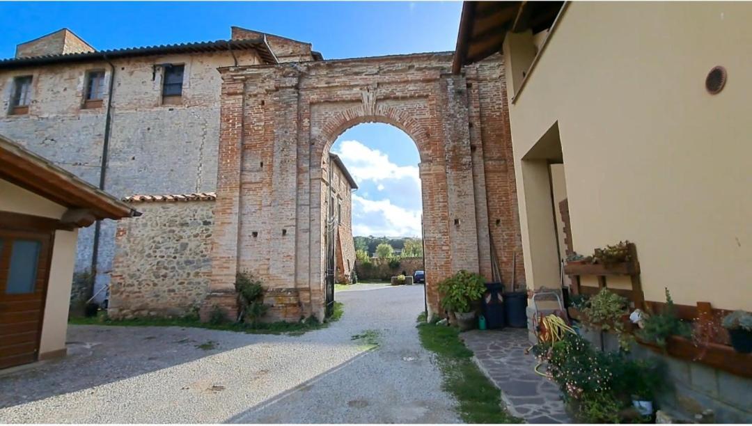 Agriturismo Abbazia Sette Frati A Casa Di Sara Pietrafitta  外观 照片