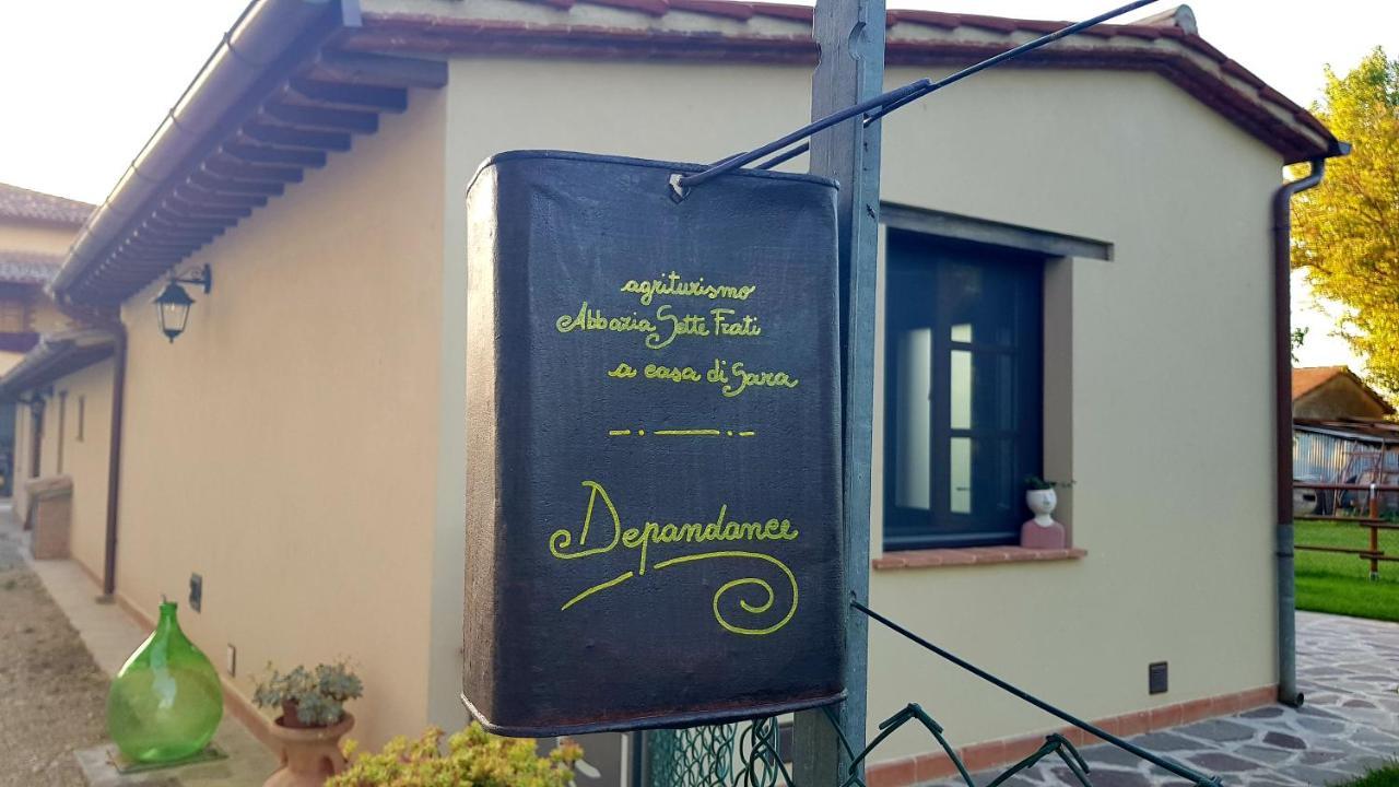 Agriturismo Abbazia Sette Frati A Casa Di Sara Pietrafitta  外观 照片